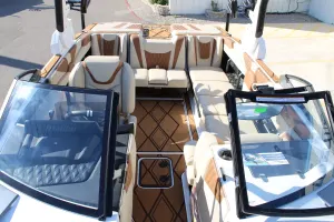 2027-malibu-m230-147926-image18.webp