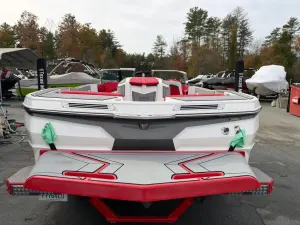 2021-mastercraft-prostar-147930-image7.webp