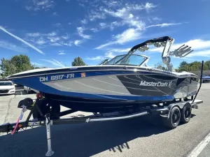 2017-mastercraft-x23-147937-image0.webp