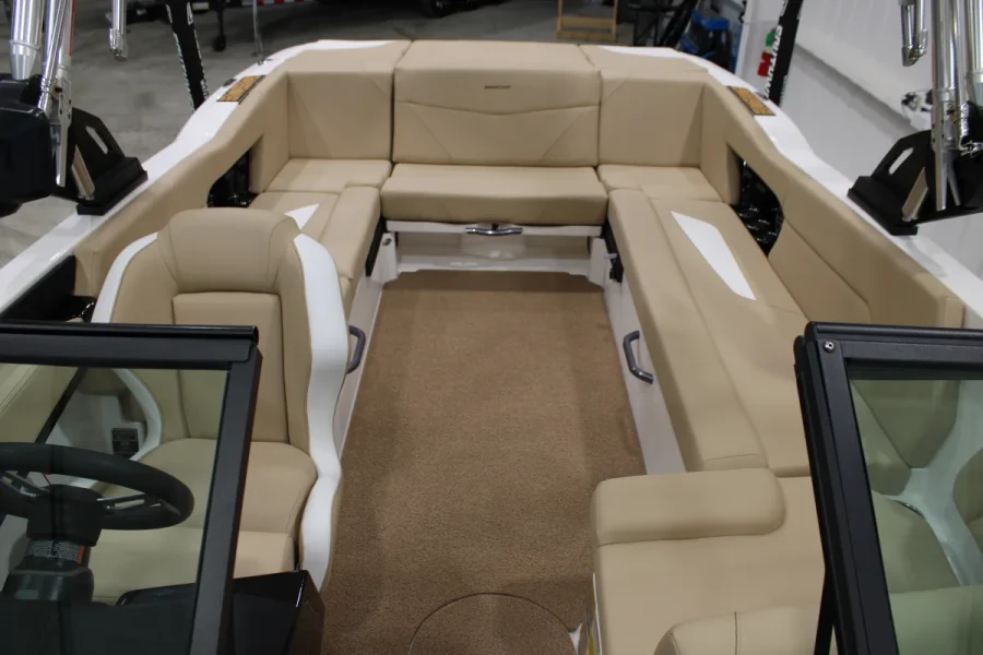 2022-mastercraft-nxt24-147940-image12.webp