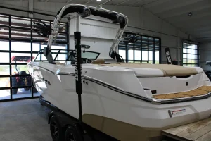 2022-mastercraft-nxt24-147940-image16.webp