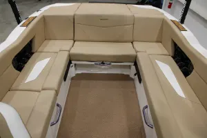 2022-mastercraft-nxt24-147940-image6.webp
