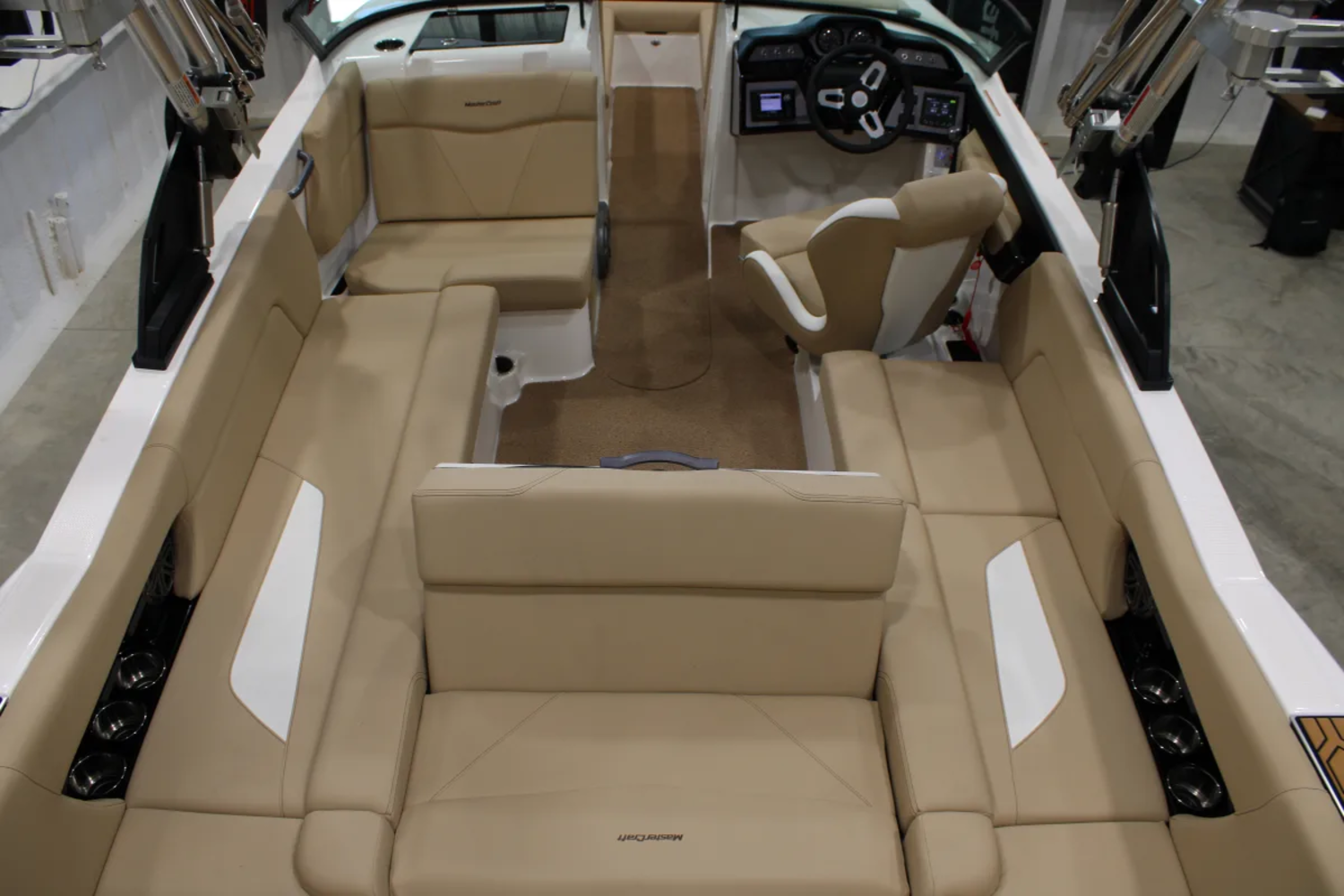2022 MasterCraft NXT24