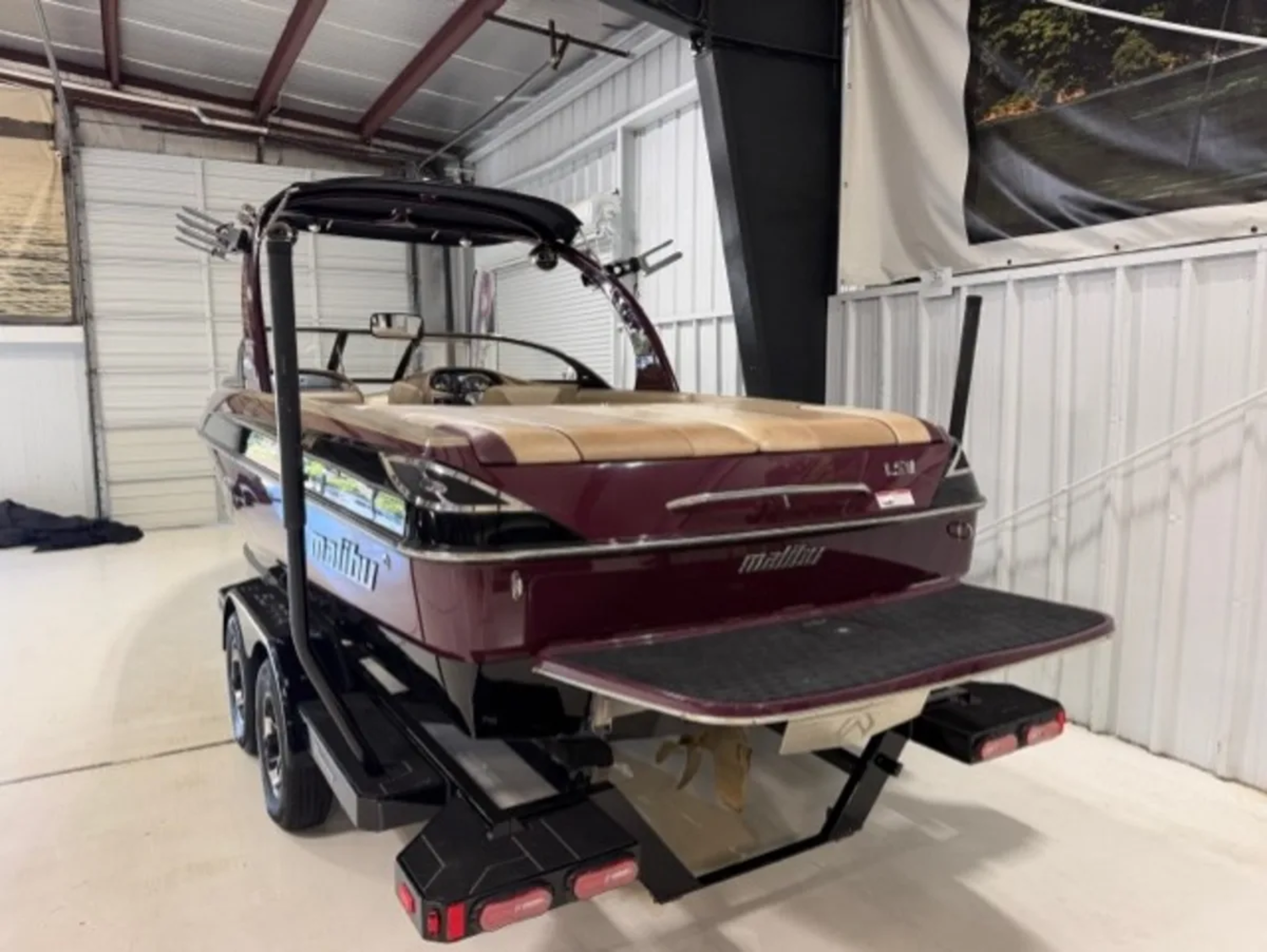 2007 MALIBU 23 LSV