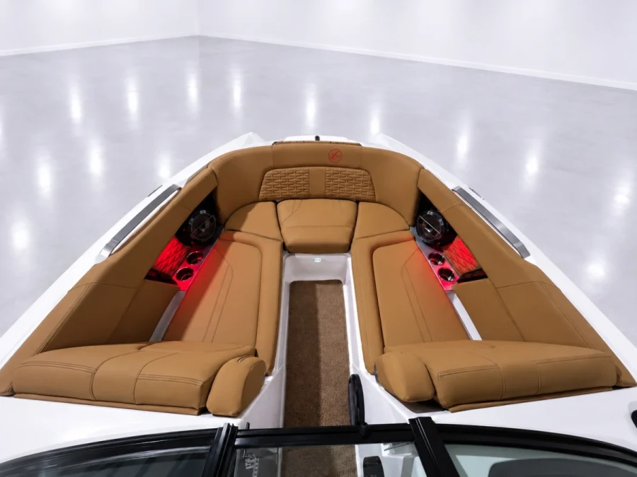 2019-mastercraft-x24-147952-image14.webp