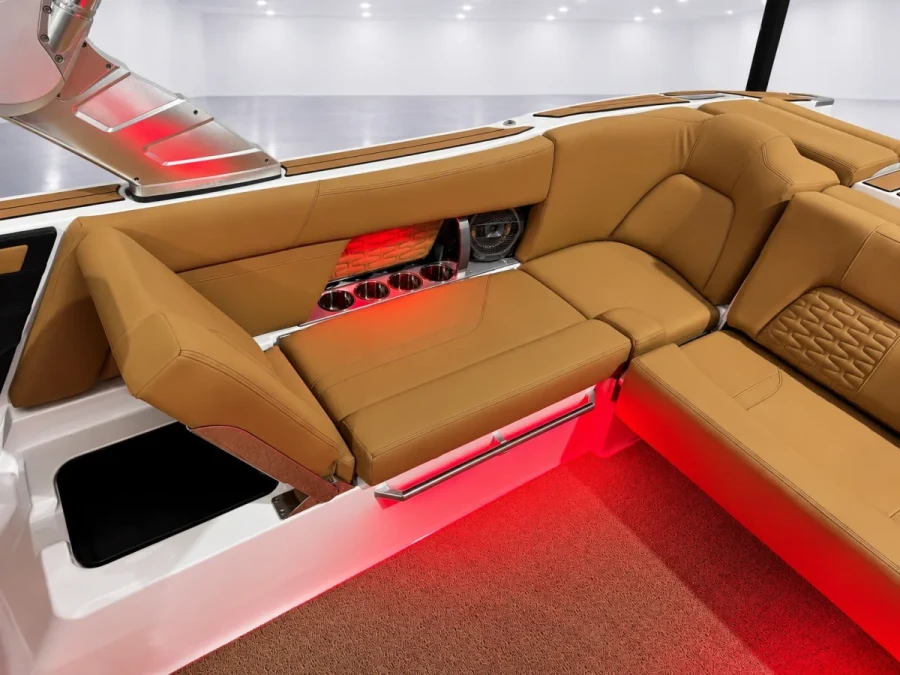 2019-mastercraft-x24-147952-image18.webp