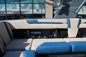 2027-malibu-wakesetter-25-lsv-147956-image18.webp