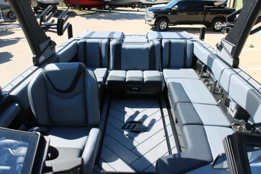 2027-malibu-wakesetter-23-lsv-147957-image13.webp