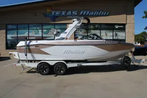 2027-malibu-wakesetter-23-lsv-147958-image0.webp