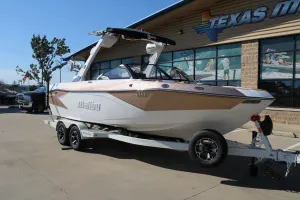 2027-malibu-wakesetter-23-lsv-147958-image1.webp