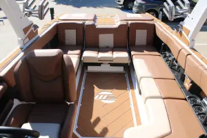 2027-malibu-wakesetter-23-lsv-147958-image14.webp