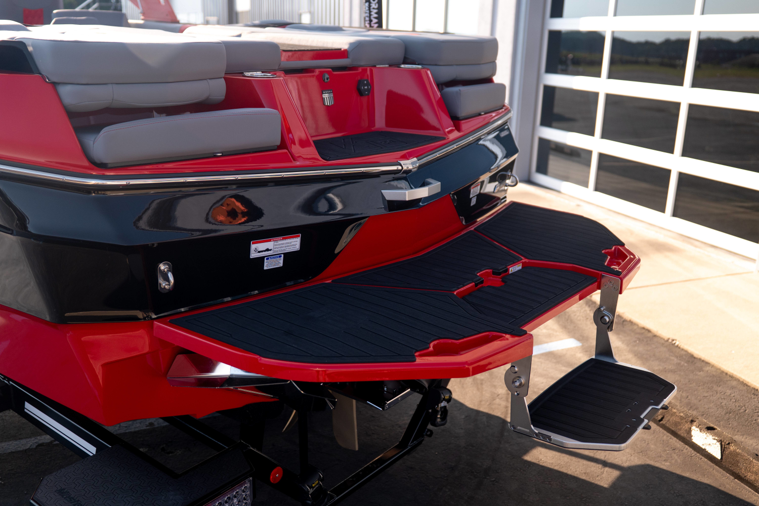 2027 MasterCraft XT24