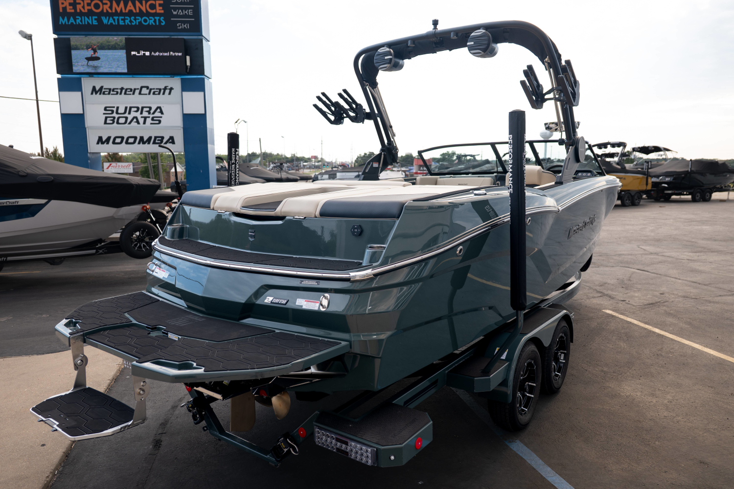 2027 MasterCraft NXT24