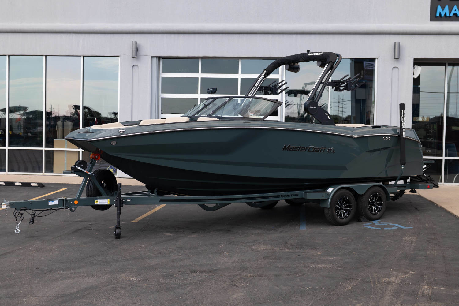 2027 MasterCraft NXT24