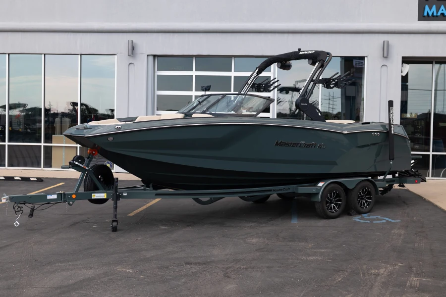 2027-mastercraft-nxt24-147967-image2