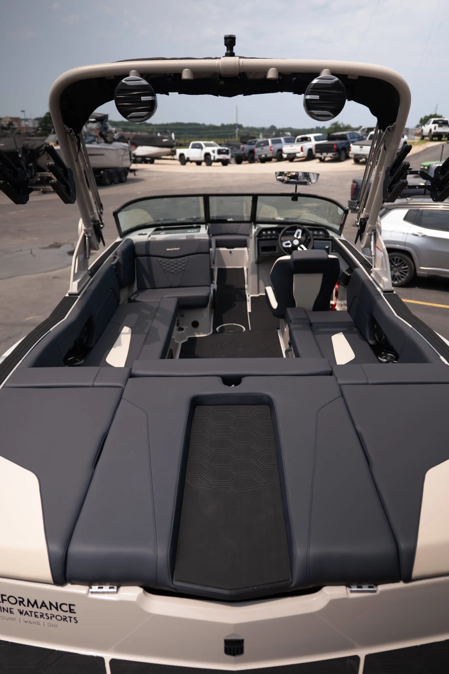 2027-mastercraft-nxt23-147968-image12