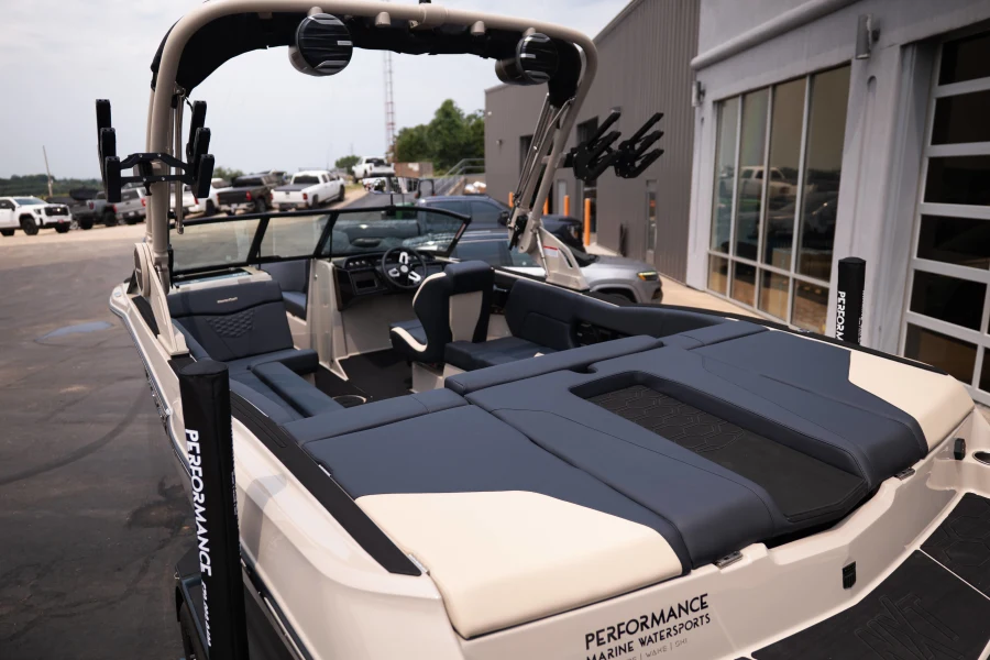2027-mastercraft-nxt23-147968-image14