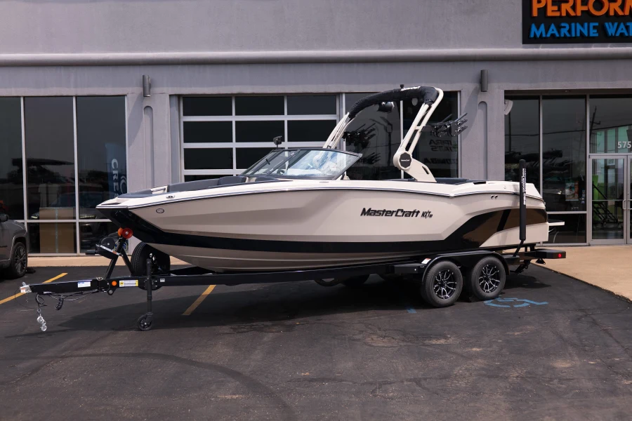 2027-mastercraft-nxt23-147968-image2
