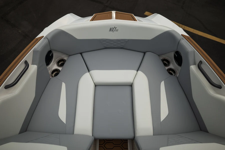 2027-mastercraft-nxt20-147970-image11