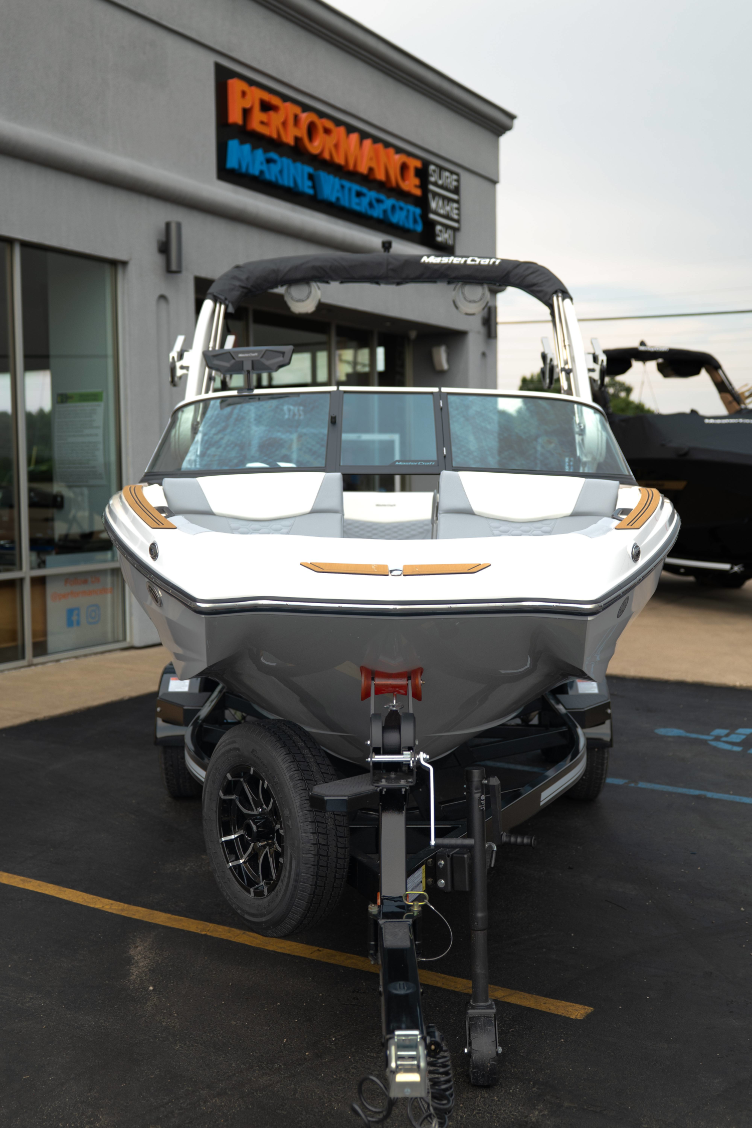 2027 MasterCraft NXT20