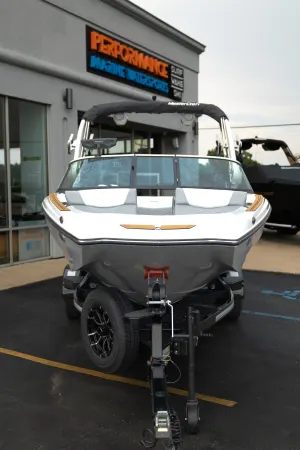 2027-mastercraft-nxt20-147970-image19