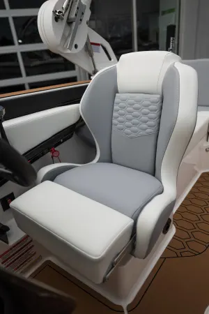 2027-mastercraft-nxt20-147970-image29