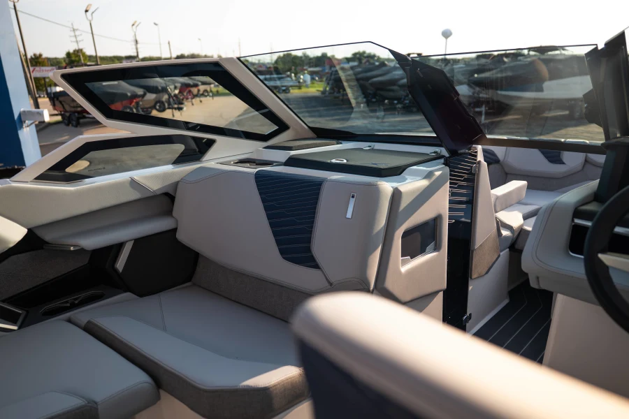 2027-mastercraft-x23-147971-image26