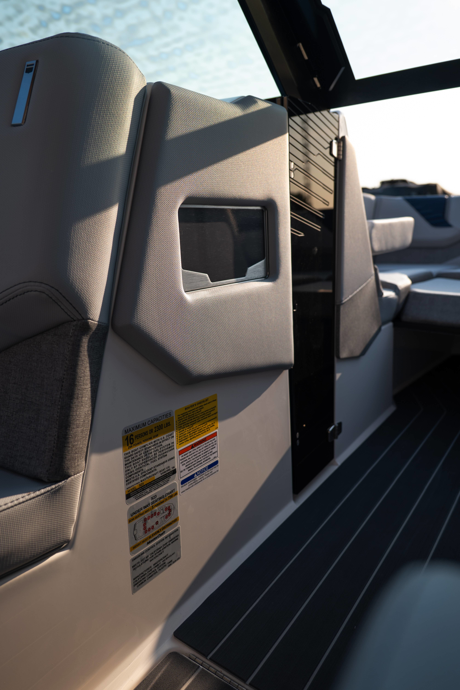 2027 MasterCraft X23