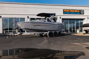 2027-mastercraft-x24-147972-image1