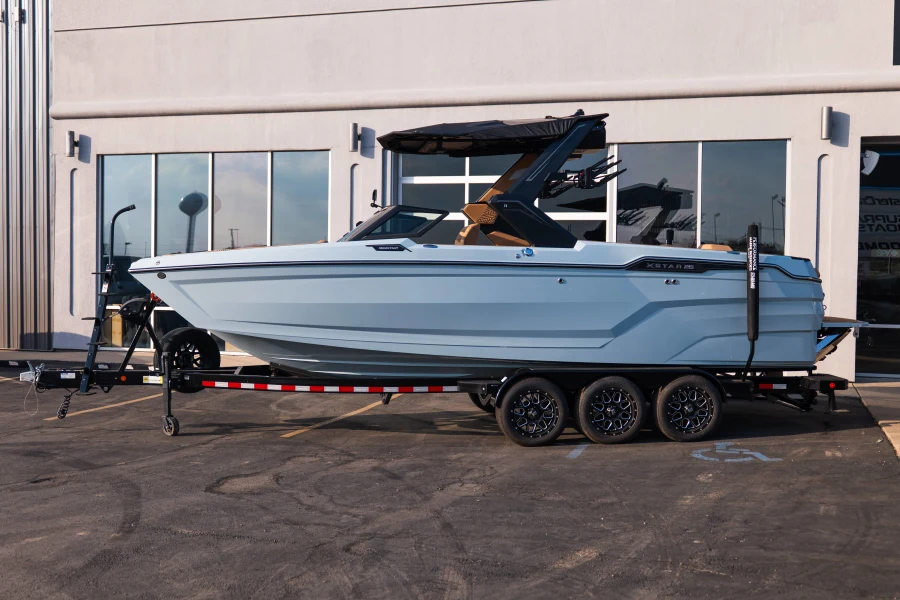 2026-mastercraft-x-star-147973-image3
