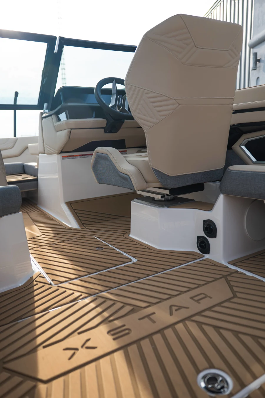 2026-mastercraft-x-star-147974-image12