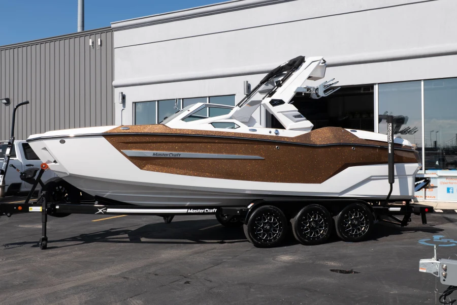 2026-mastercraft-x24-147975-image2