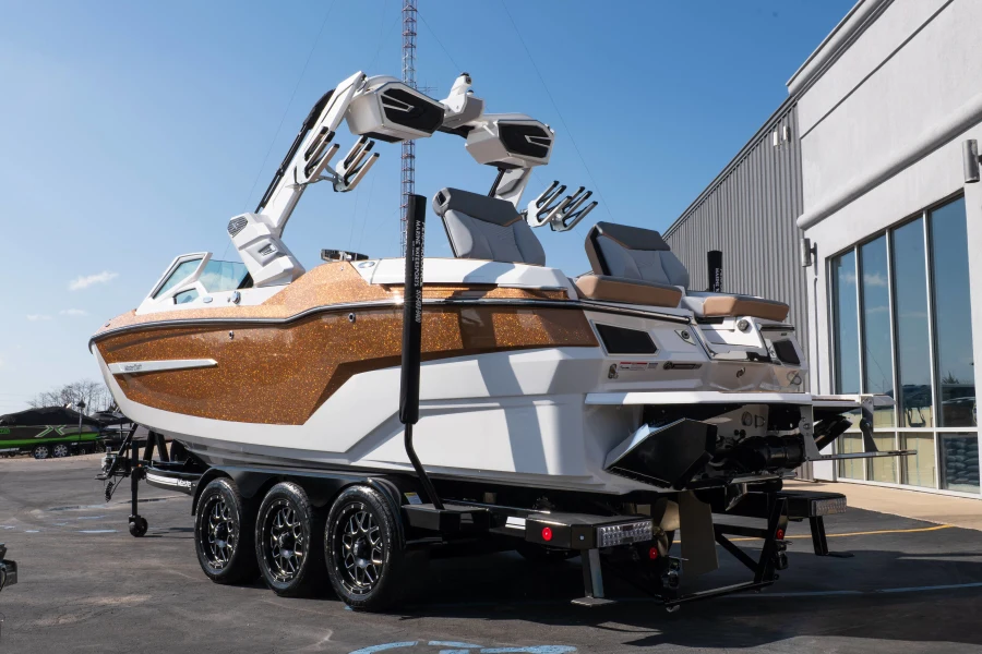 2026-mastercraft-x24-147975-image9
