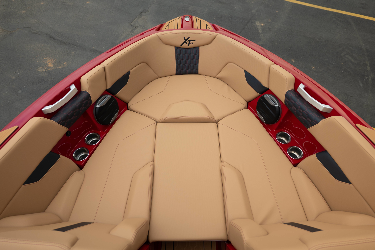 2026 MasterCraft XT23