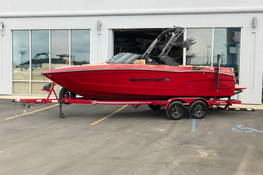 2026-mastercraft-xt23-147976-image2