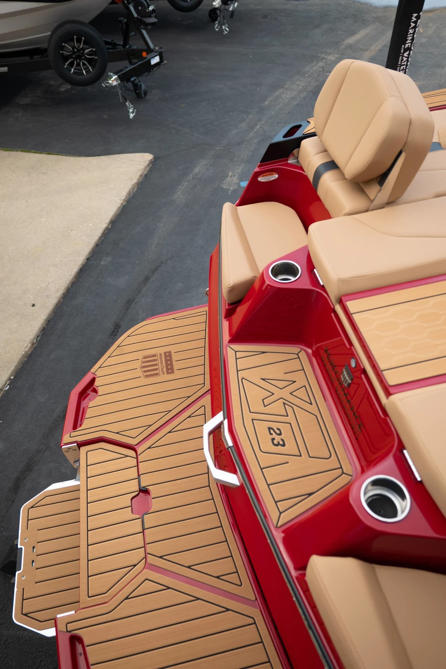 2026-mastercraft-xt23-147976-image8