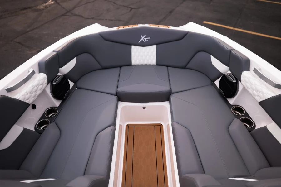 2026-mastercraft-xt24-147977-image20