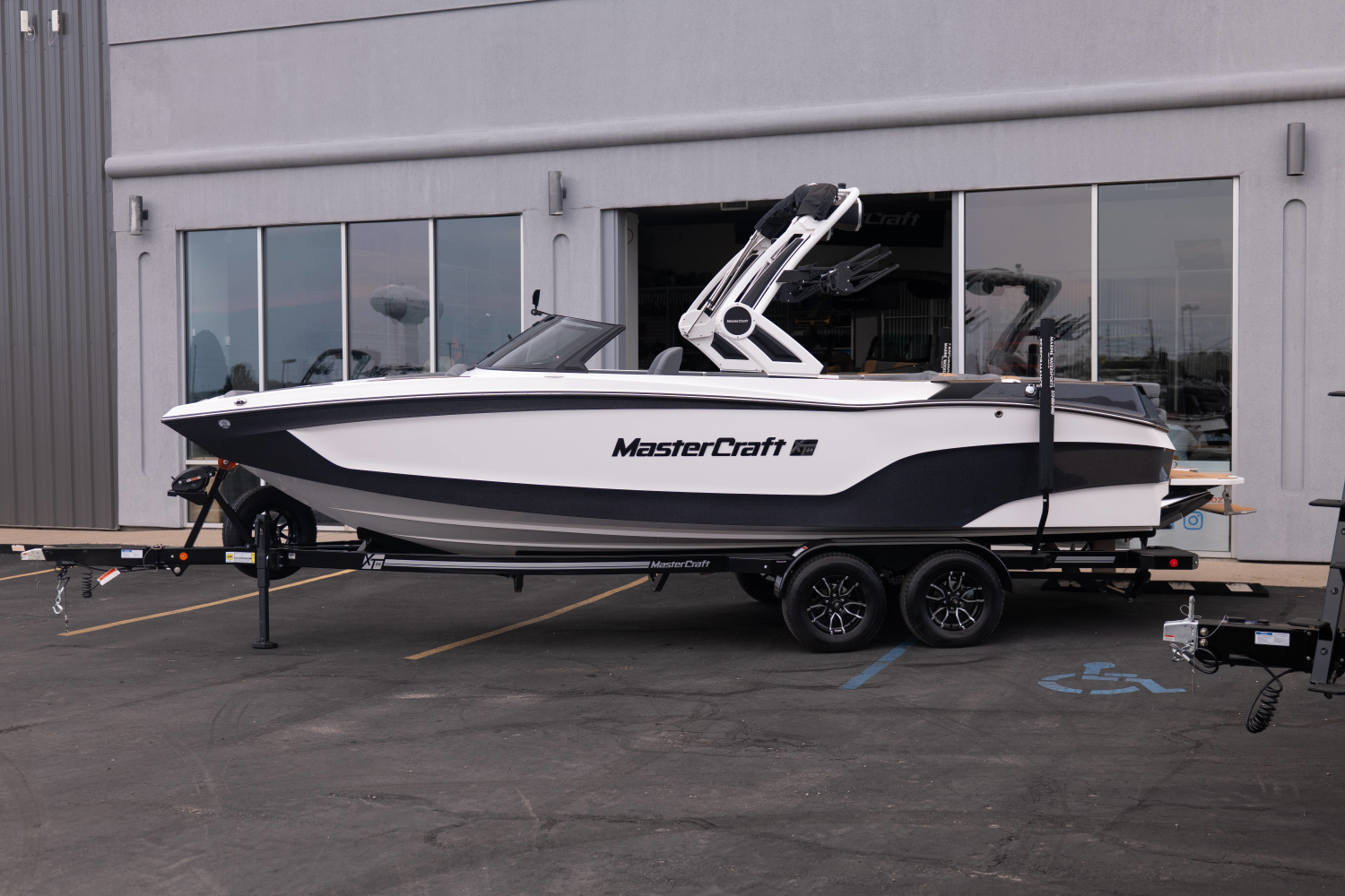 2026 MasterCraft XT24