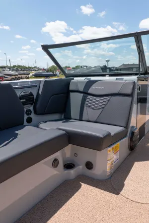 2026-mastercraft-nxt24-147978-image20