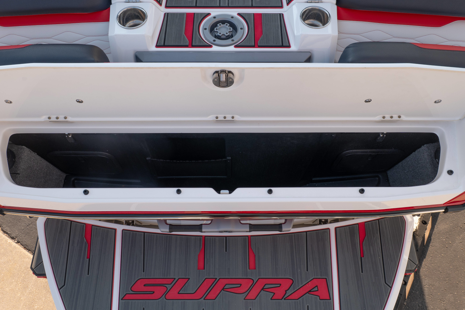 2025 Supra SA-550