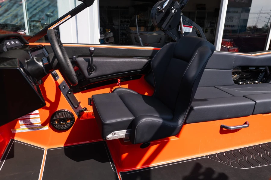 2025-mastercraft-nxt24-147983-image21