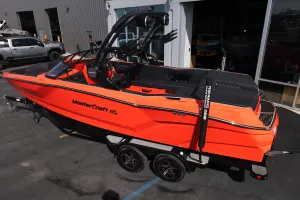 2025-mastercraft-nxt24-147983-image4