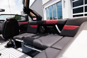 2022-mastercraft-xt24-147988-image30