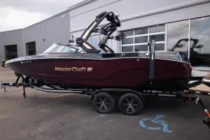 2022-mastercraft-xt24-147988-image4