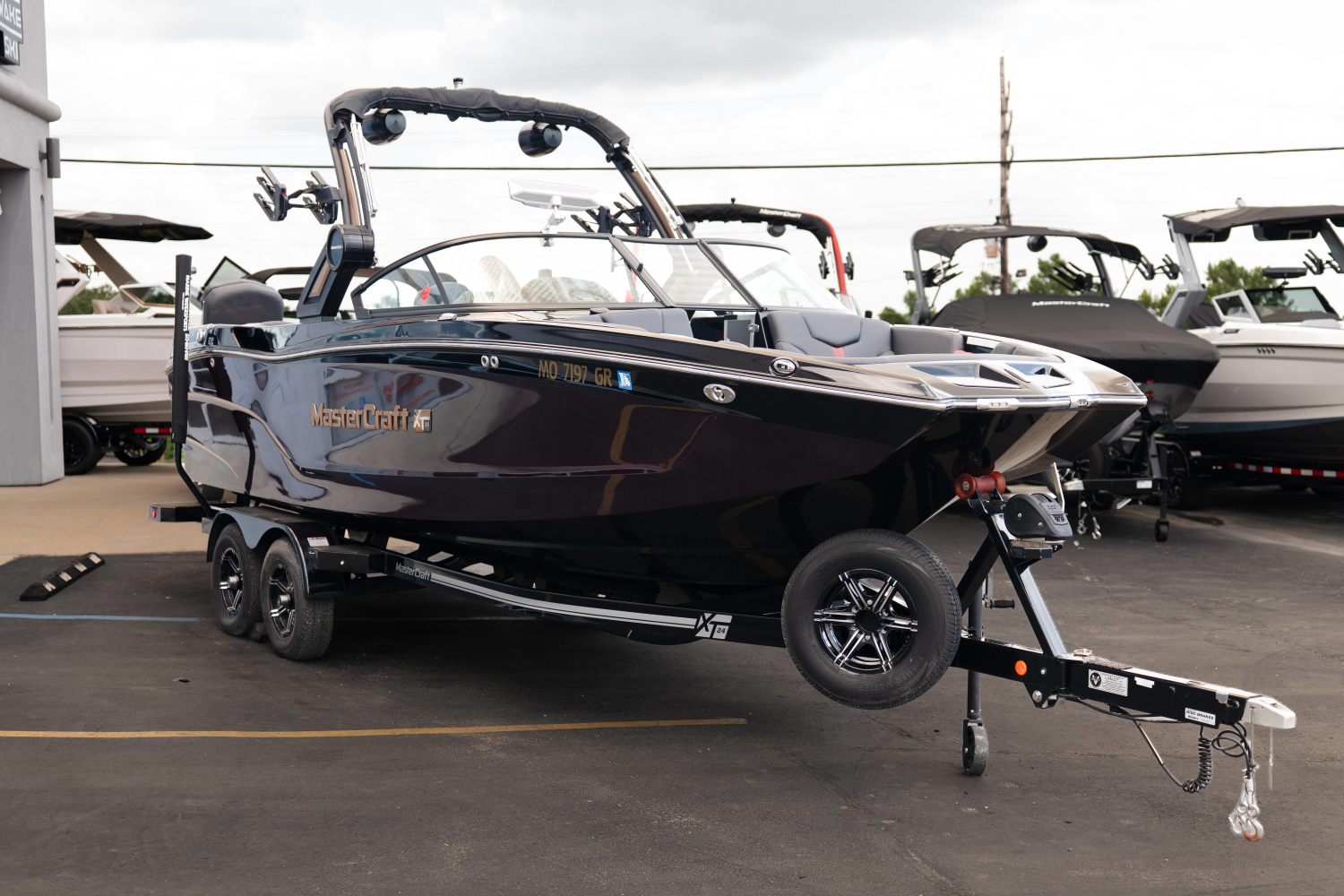 2022 MasterCraft XT24