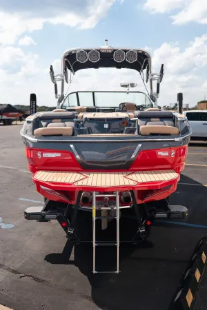 2021-mastercraft-x26-147989-image12