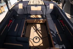2021-mastercraft-x26-147989-image24