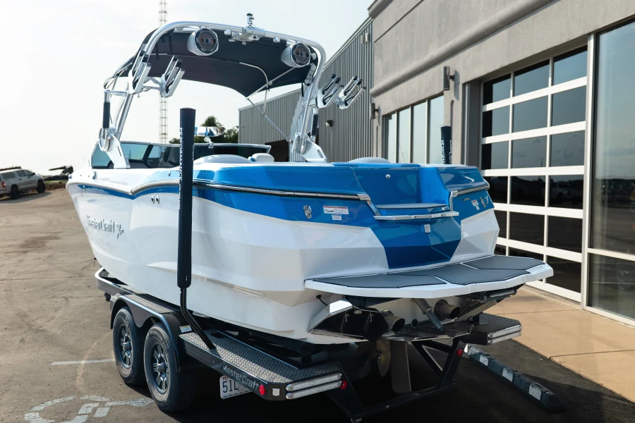 2019-mastercraft-x-star-147991-image6