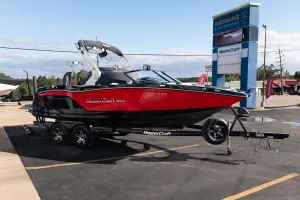 2018-mastercraft-nxt22-147993-image10