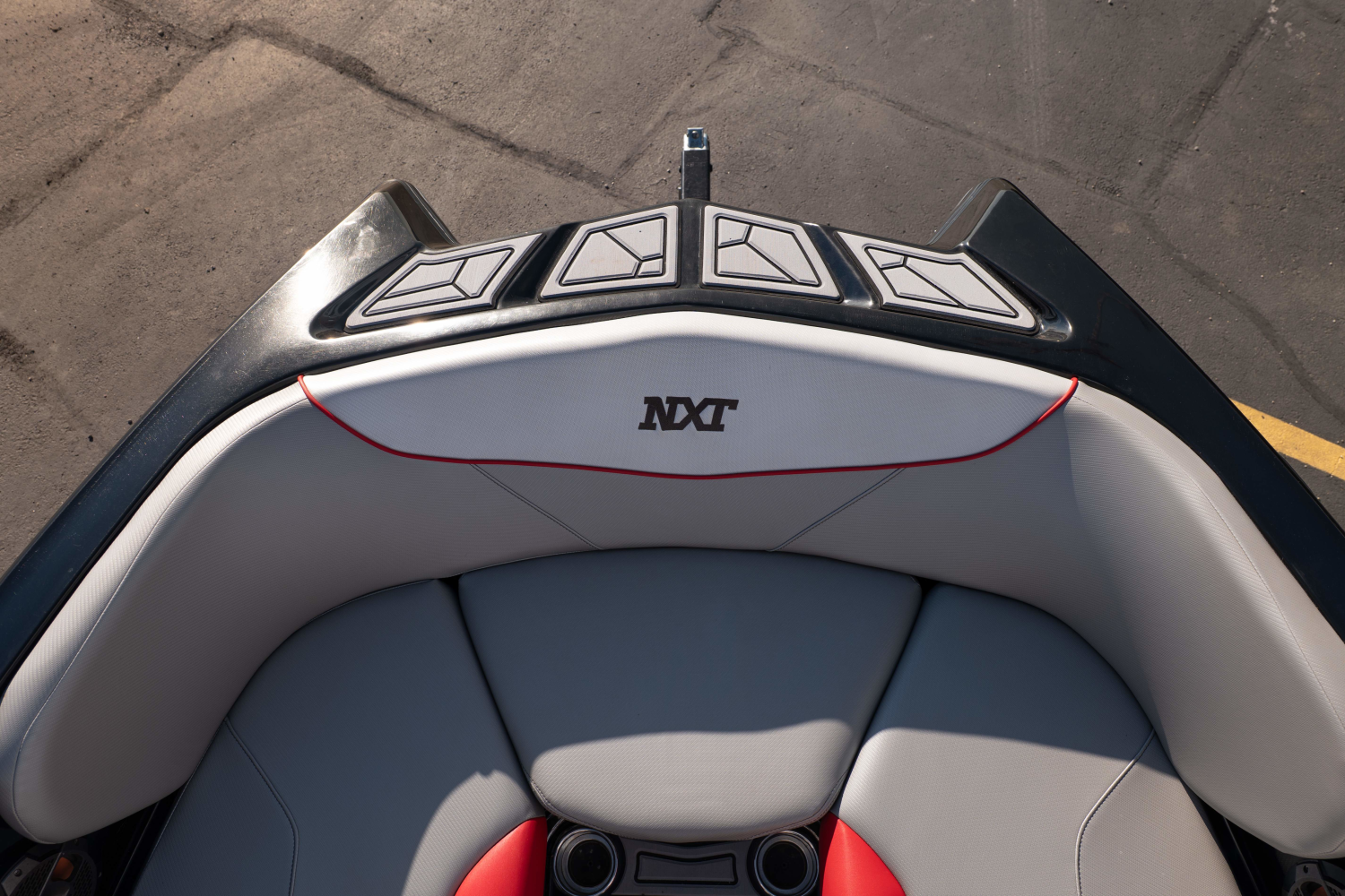 2018 MasterCraft NXT22